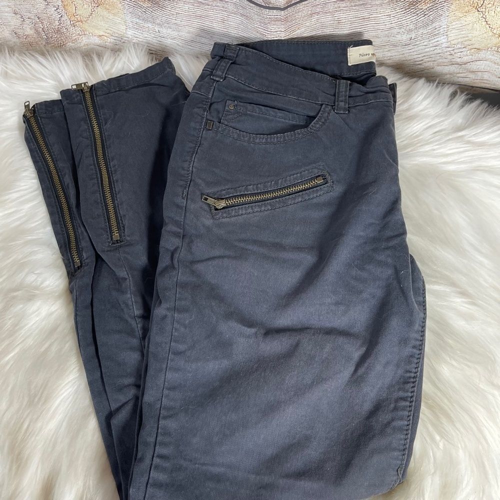 Anthro Pilcro And The Letterpress Black Distressed Moto Skinny Crop Jean…